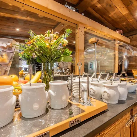 Le Sporting Hotel 3*